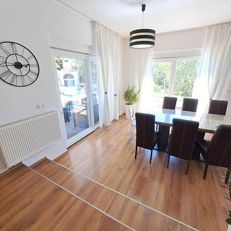 Holiday House Meri باكوشتاني المظهر الخارجي الصورة
