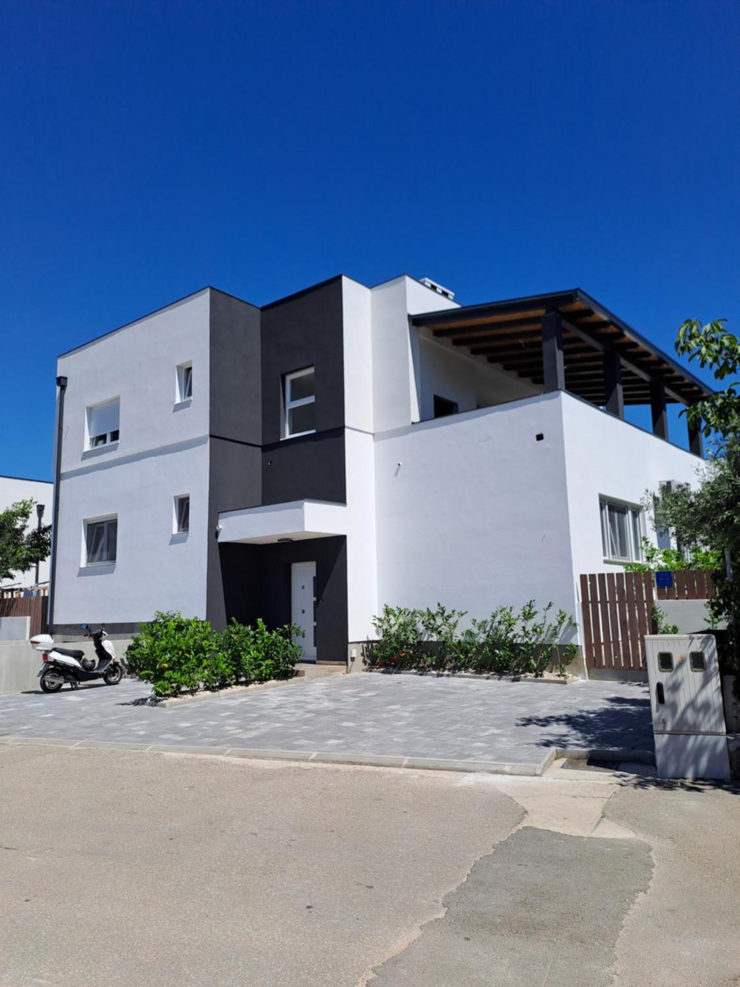 Holiday House Meri باكوشتاني المظهر الخارجي الصورة