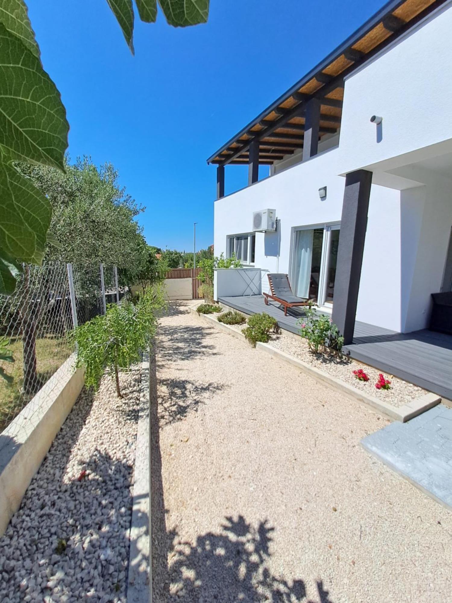 Holiday House Meri باكوشتاني المظهر الخارجي الصورة
